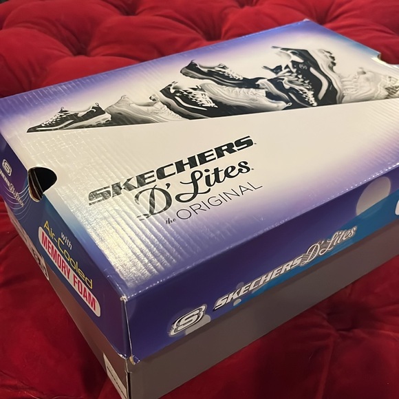 Skechers D’Lites the original size 8.5 NIB - Picture 6 of 6
